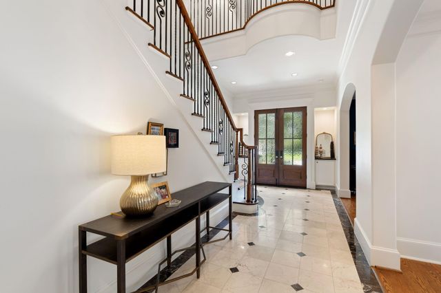 5313 Patrick Henry Street, Bellaire, TX 77401