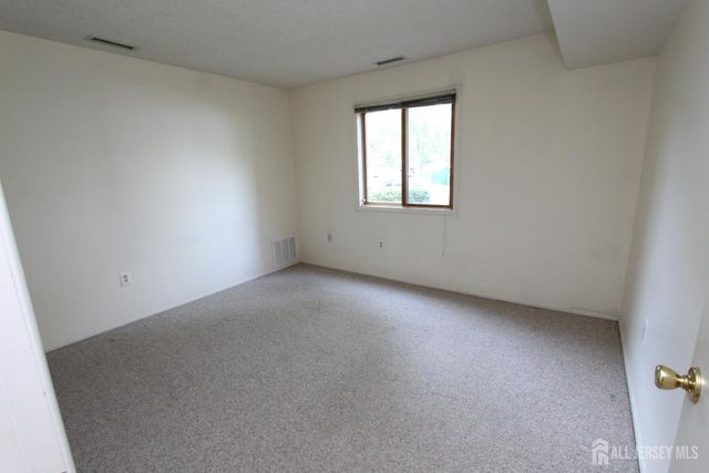 1105 Aspen Drive, Plainsboro, NJ 08536