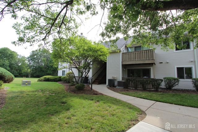 1105 Aspen Drive, Plainsboro, NJ 08536