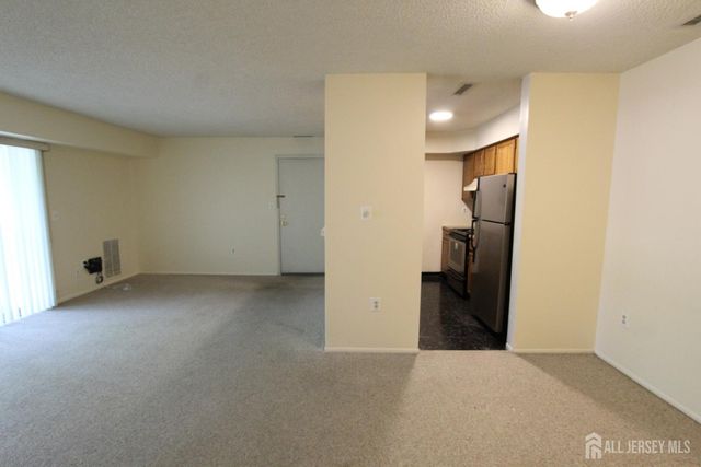 1105 Aspen Drive, Plainsboro, NJ 08536