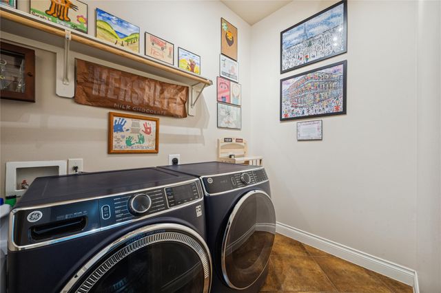 525 Cascade View Court, League City, TX 77573