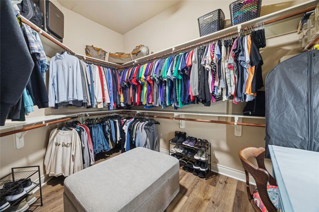 525 Cascade View Court, League City, TX 77573