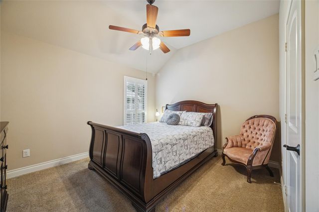 525 Cascade View Court, League City, TX 77573