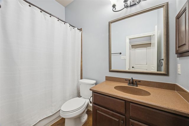 525 Cascade View Court, League City, TX 77573