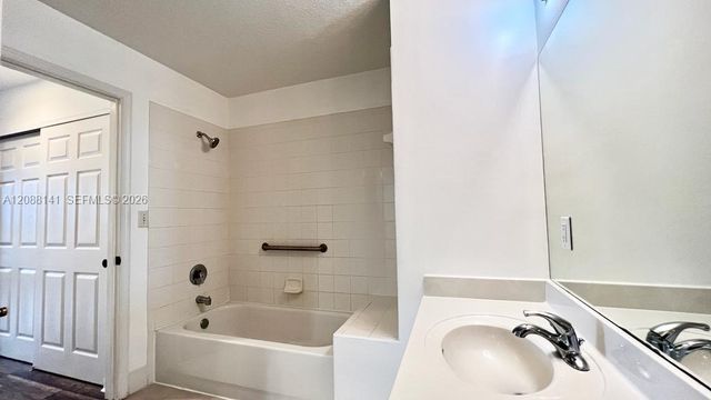 1203 Town Center Drive 415, Jupiter, FL 33458