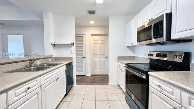 1203 Town Center Drive 415, Jupiter, FL 33458