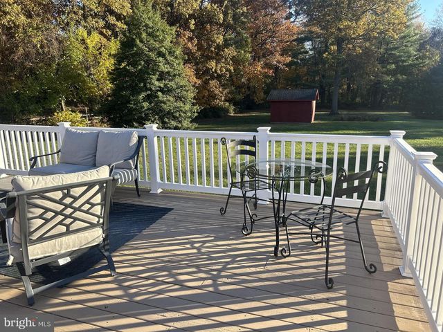 212 MASONS LN SE, Leesburg, VA 20175