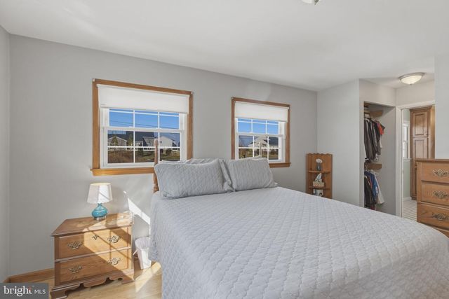 212 MASONS LN SE, Leesburg, VA 20175