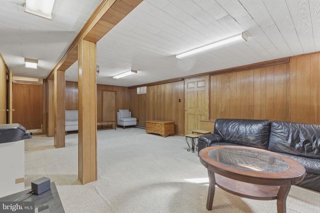 212 MASONS LN SE, Leesburg, VA 20175