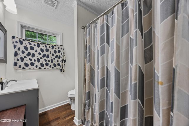 616 S Orange Street, Wallace, NC 28466