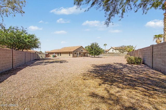 11067 S OBISPO Drive, Goodyear, AZ 85338