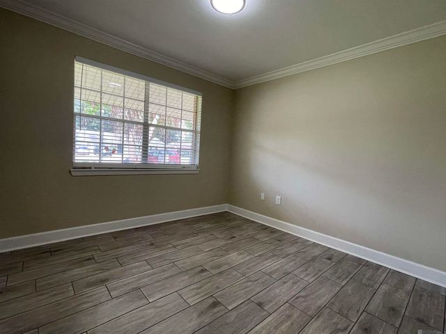 331 E Bolivar Dr, Baton Rouge, LA 70819