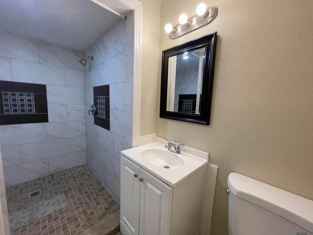 331 E Bolivar Dr, Baton Rouge, LA 70819