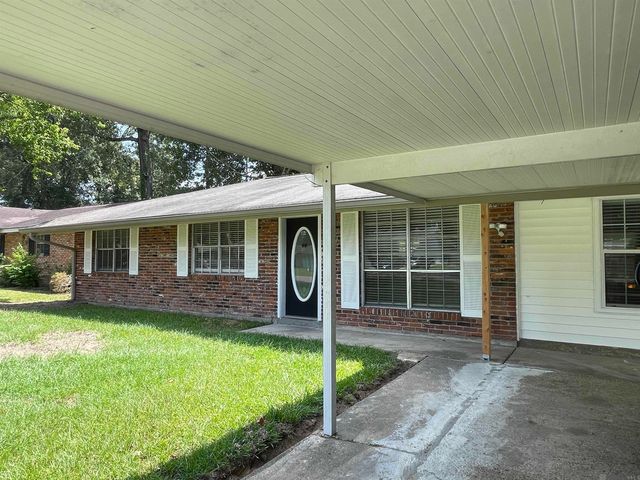 331 E Bolivar Dr, Baton Rouge, LA 70819
