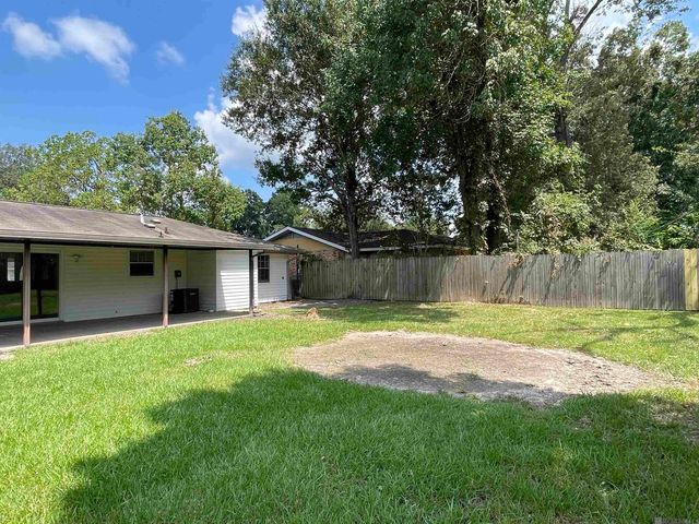 331 E Bolivar Dr, Baton Rouge, LA 70819
