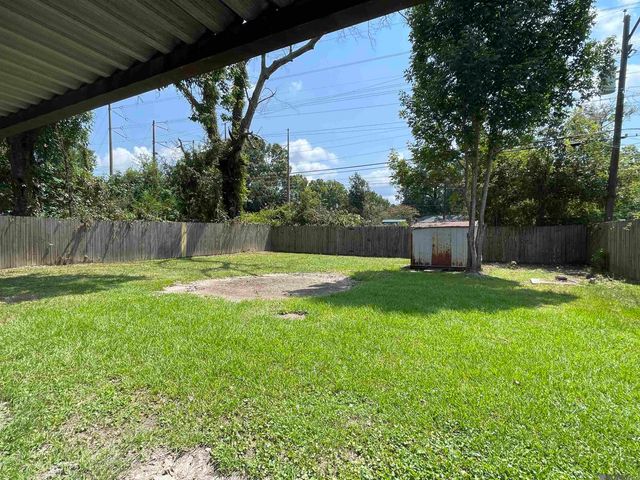 331 E Bolivar Dr, Baton Rouge, LA 70819
