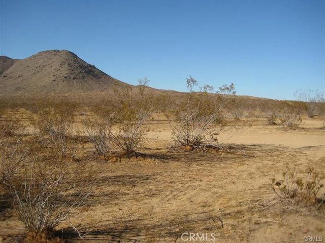 0 FALCHION Road, Apple Valley, CA 92307
