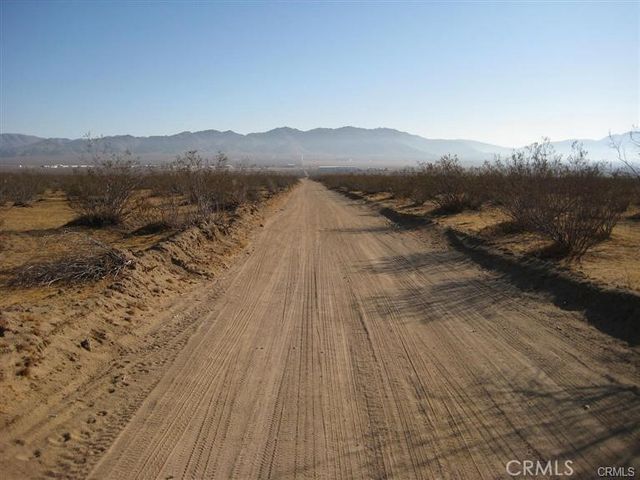 0 FALCHION Road, Apple Valley, CA 92307