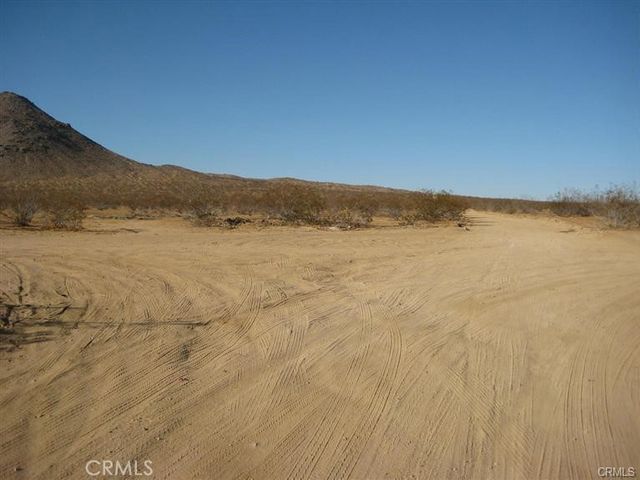 0 FALCHION Road, Apple Valley, CA 92307