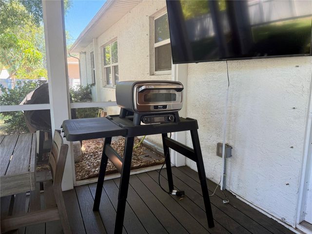 3924 17TH STREET N, St Petersburg, FL 33714