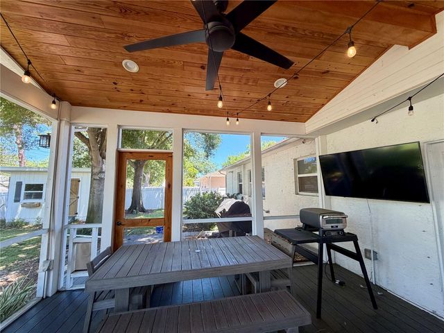 3924 17TH STREET N, St Petersburg, FL 33714