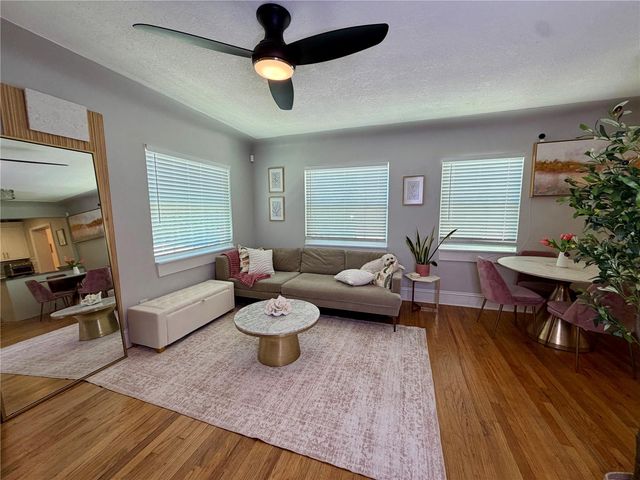 3924 17TH STREET N, St Petersburg, FL 33714