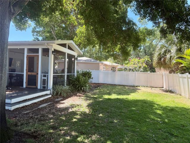 3924 17TH STREET N, St Petersburg, FL 33714