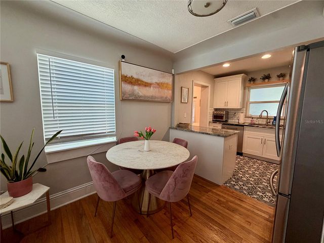 3924 17TH STREET N, St Petersburg, FL 33714