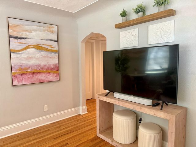 3924 17TH STREET N, St Petersburg, FL 33714