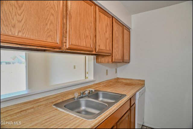 10809 Jadestone Street, El Paso, TX 79924