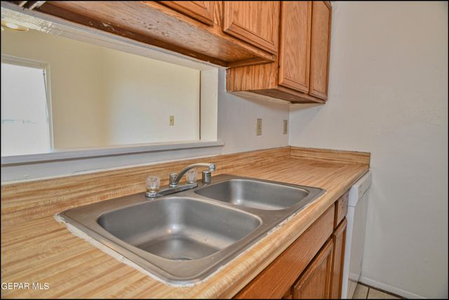 10809 Jadestone Street, El Paso, TX 79924