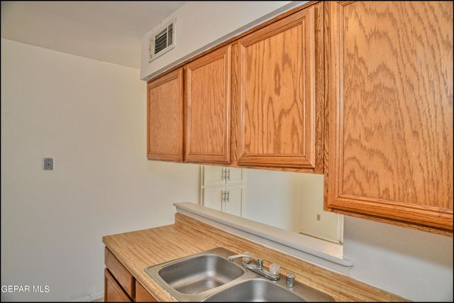 10809 Jadestone Street, El Paso, TX 79924