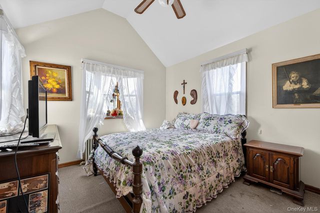 2003 Park Avenue, East Meadow, NY 11554