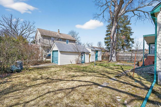 2003 Park Avenue, East Meadow, NY 11554