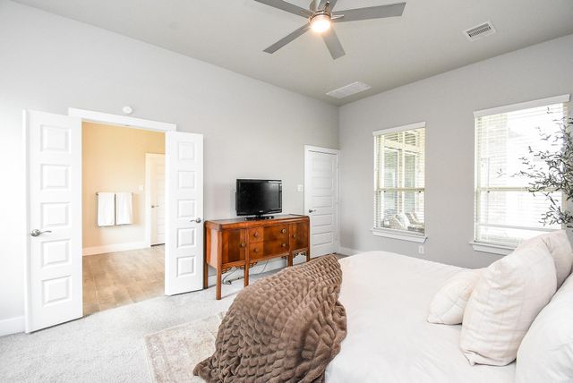 3426 Majestic Pine Lane, Rosenberg, TX 77471
