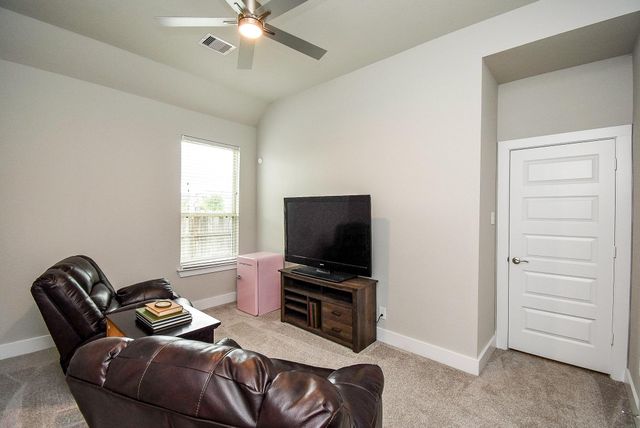 3426 Majestic Pine Lane, Rosenberg, TX 77471