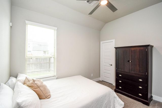 3426 Majestic Pine Lane, Rosenberg, TX 77471
