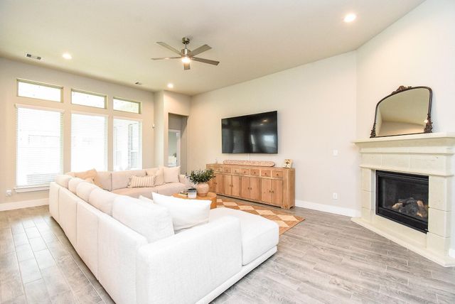 3426 Majestic Pine Lane, Rosenberg, TX 77471