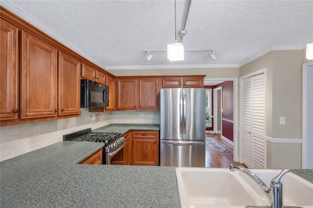 4360 S Smoke Ridge NE Court, Roswell, GA 30075