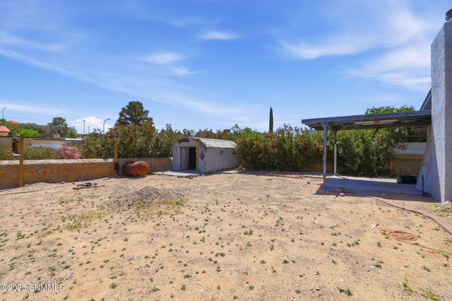 1954 Lyon Place, Las Cruces, NM 88001