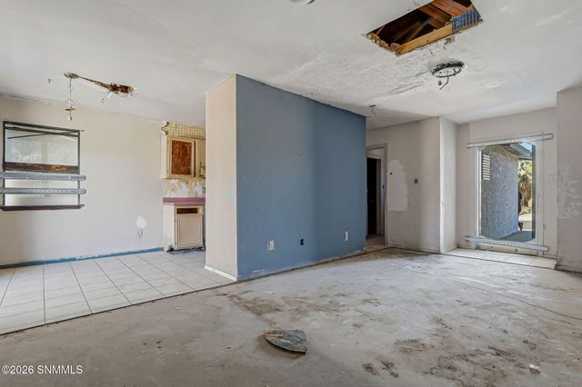 1954 Lyon Place, Las Cruces, NM 88001