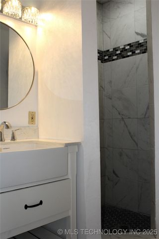 1512 N 10th Avenue, Durant, OK 74701