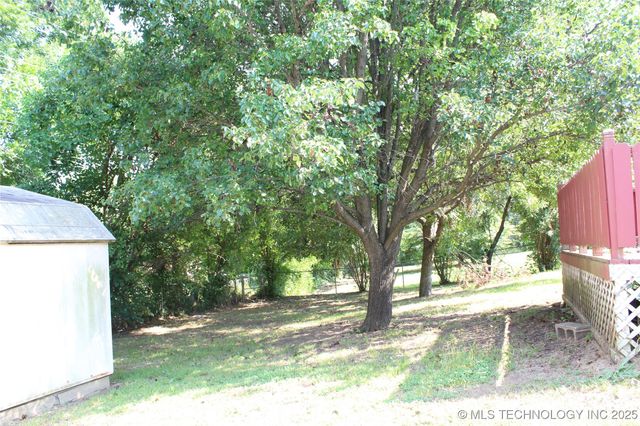 1512 N 10th Avenue, Durant, OK 74701