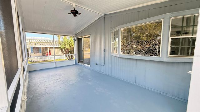 202 CALOOSA LAKE CIRCLE S, Lake Wales, FL 33859