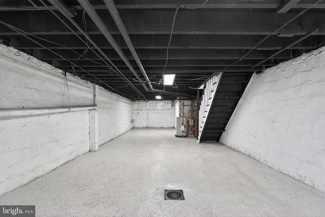 32 HARTRANFT AVE, Norristown, PA 19401