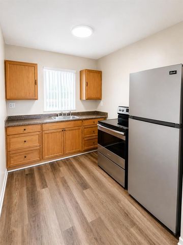 4125 Woodside Drive 2, Coral Springs, FL 33065