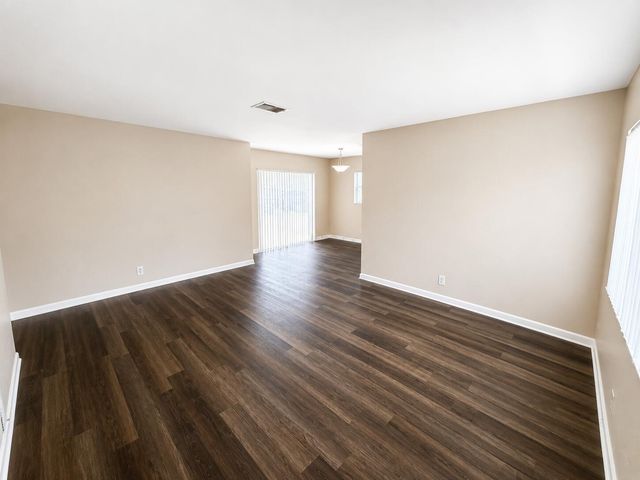 4125 Woodside Drive 2, Coral Springs, FL 33065