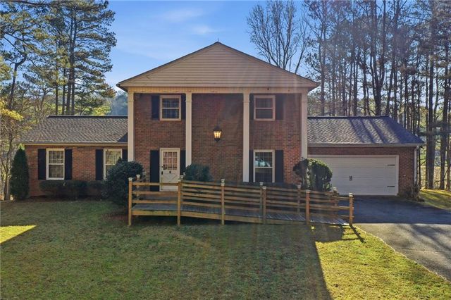 310 Comet Lane, Jasper, GA 30143