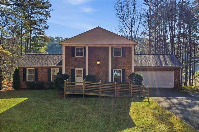 310 Comet Lane, Jasper, GA 30143