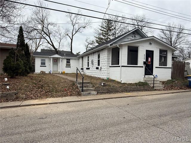 525 S Adams Street, Festus, MO 63028